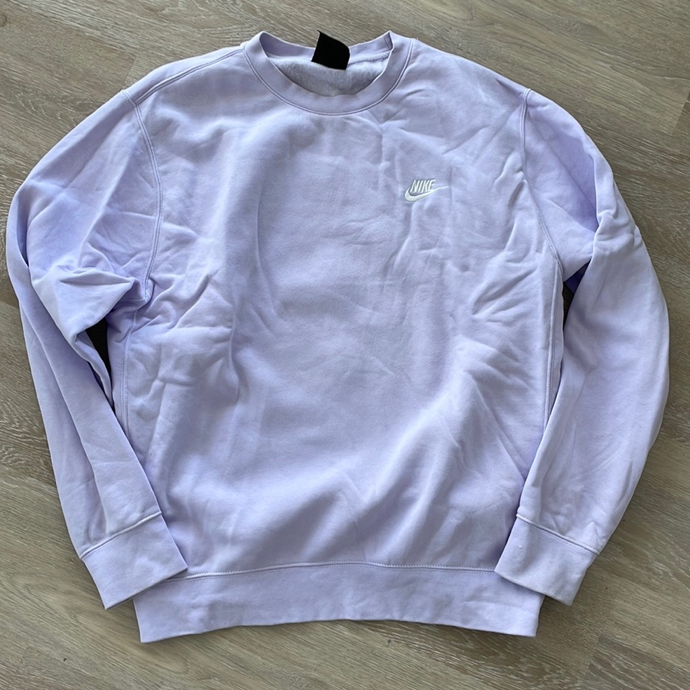 Nike sweater, worn once, large, light purple